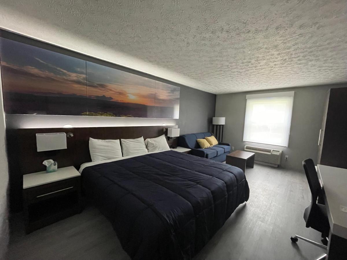 Luxor Inn & Suites, A Travelodge By Wyndham Elkins Extérieur photo
